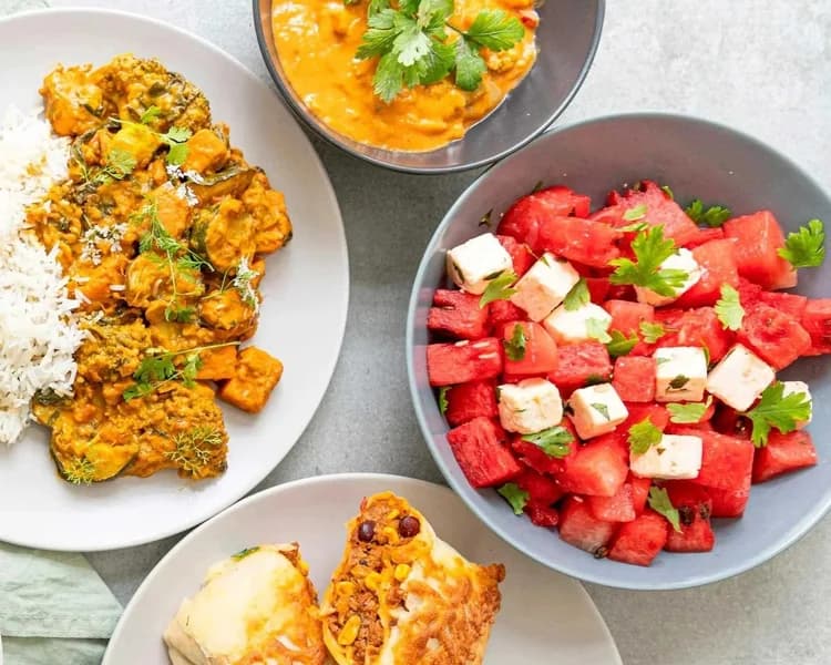 Bunte Bowls und gesunde Speisen für Events